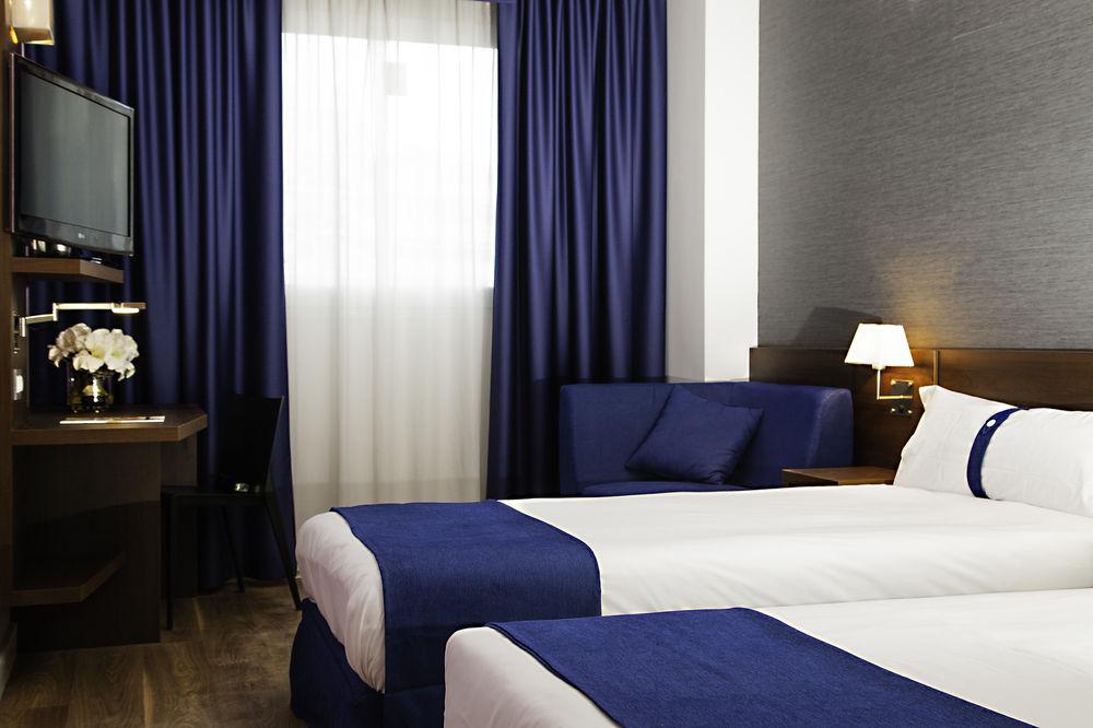 Hotel Olympia Universidades Valencia Exteriör bild