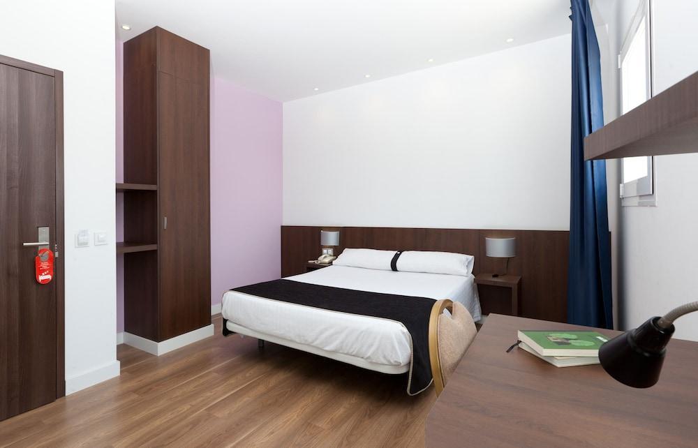 Hotel Olympia Universidades Valencia Exteriör bild