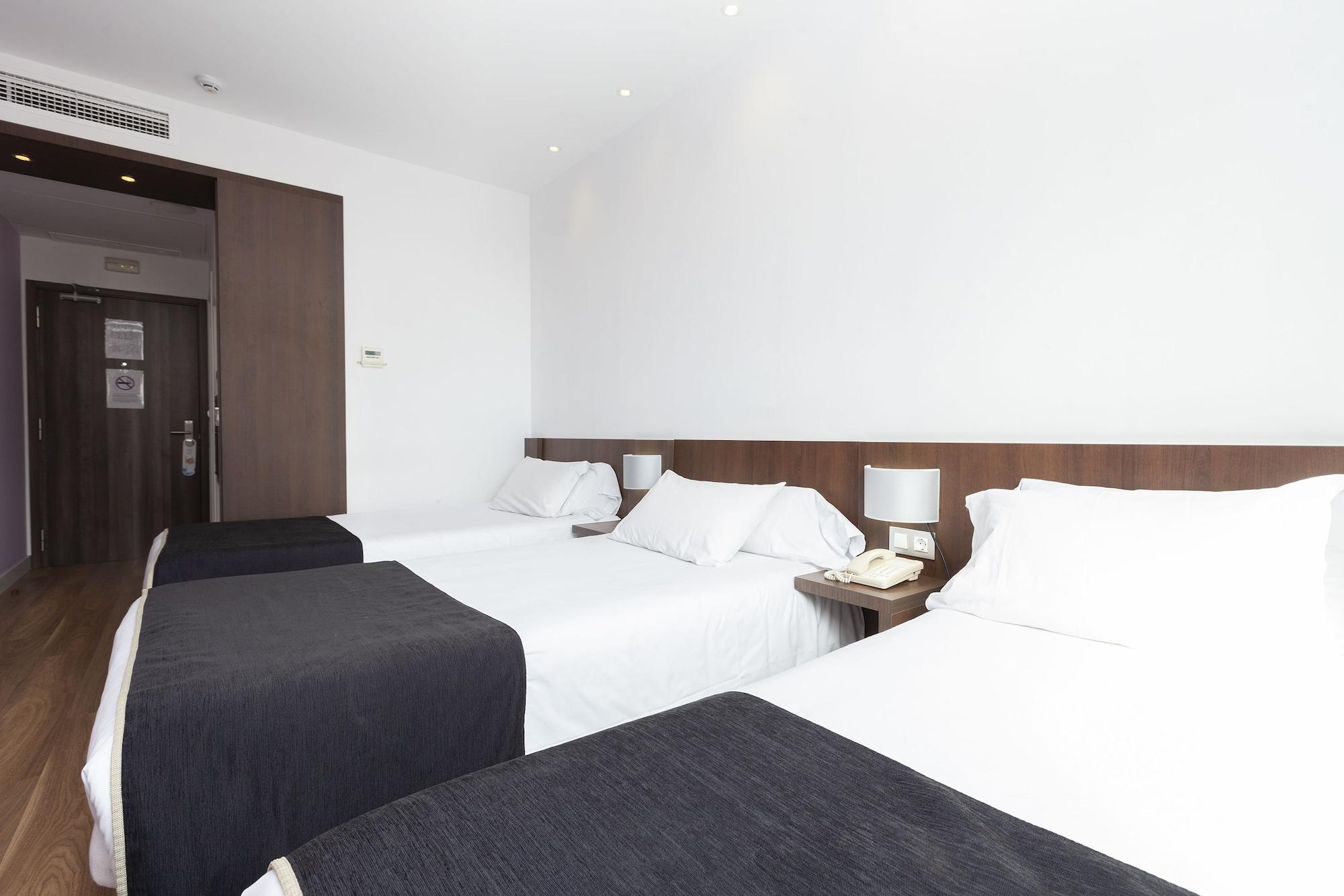 Hotel Olympia Universidades Valencia Exteriör bild